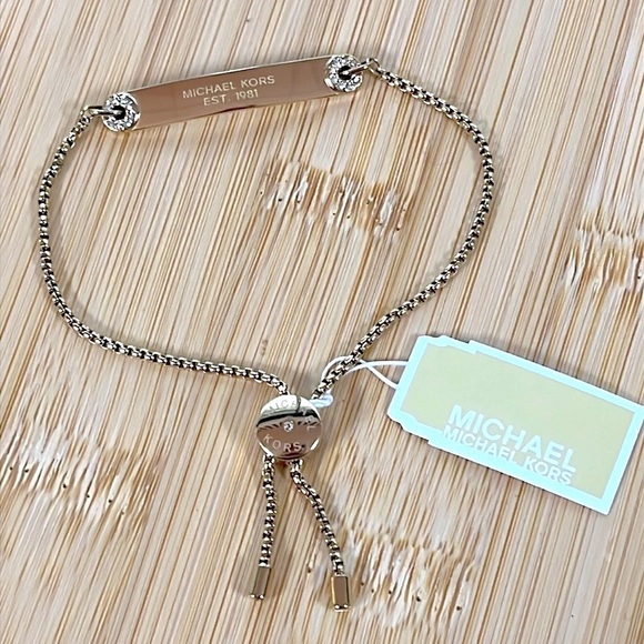 Brand New Michael Kors Gold Tone Nameplate Adjustable Bracelet Haute Hardware - Picture 3 of 15